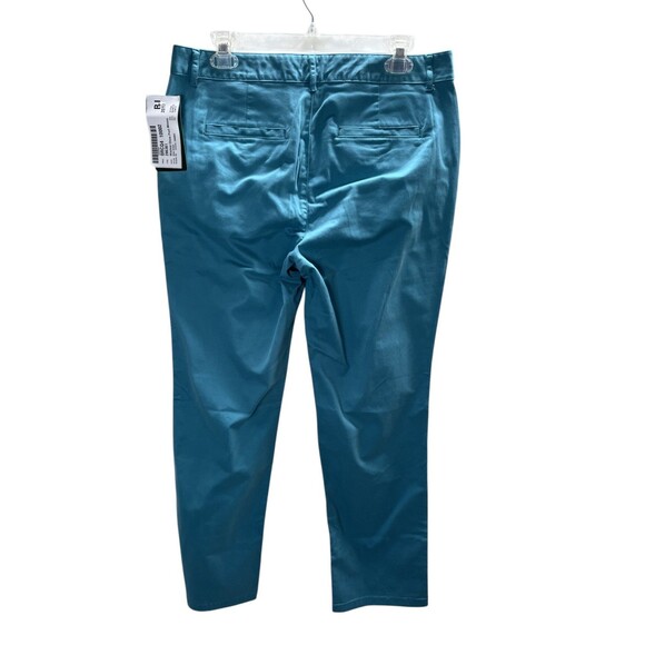LL Bean Pants Women's Size 10 Cyan Blue Favorite Fit Tapered Leg Chino - Picture 2 of 7